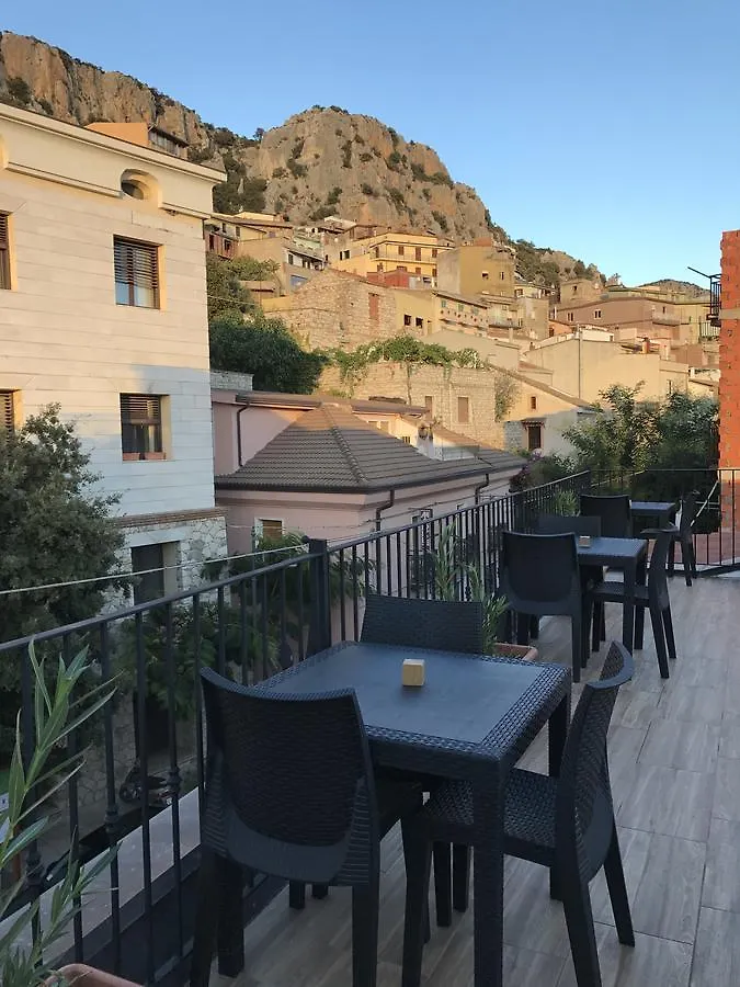 Drommire In Plassa E Clesia Guest House Baunei