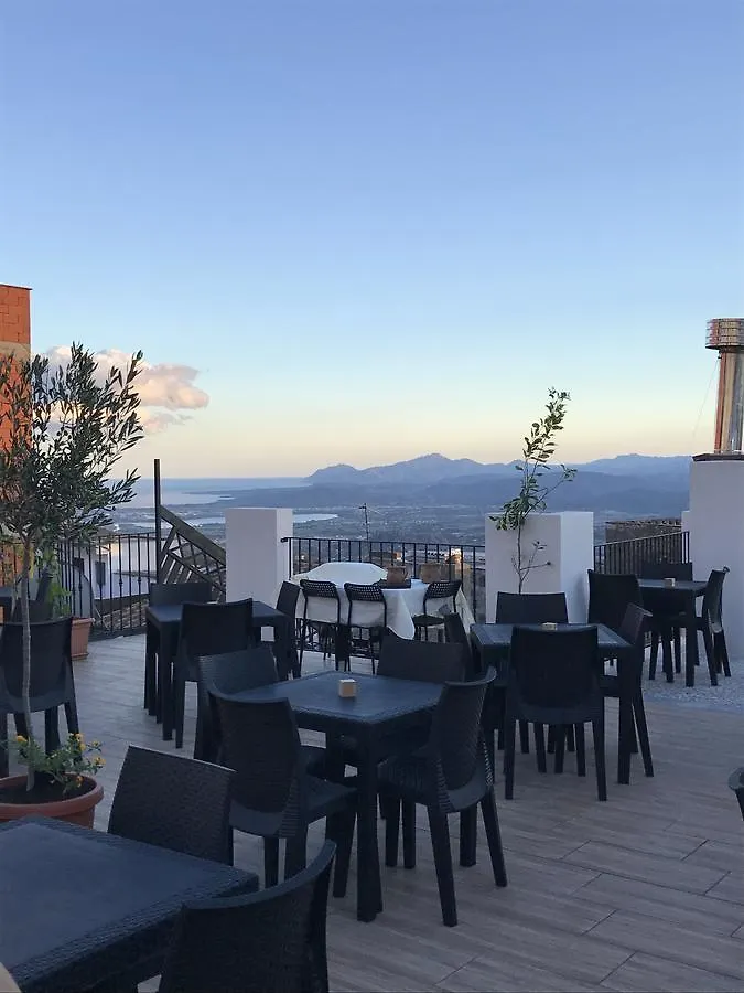 Drommire In Plassa E Clesia Guest House Baunei 0*,
